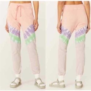NWT DAYDREAMER TIE DYE JOGGERS M OR XL